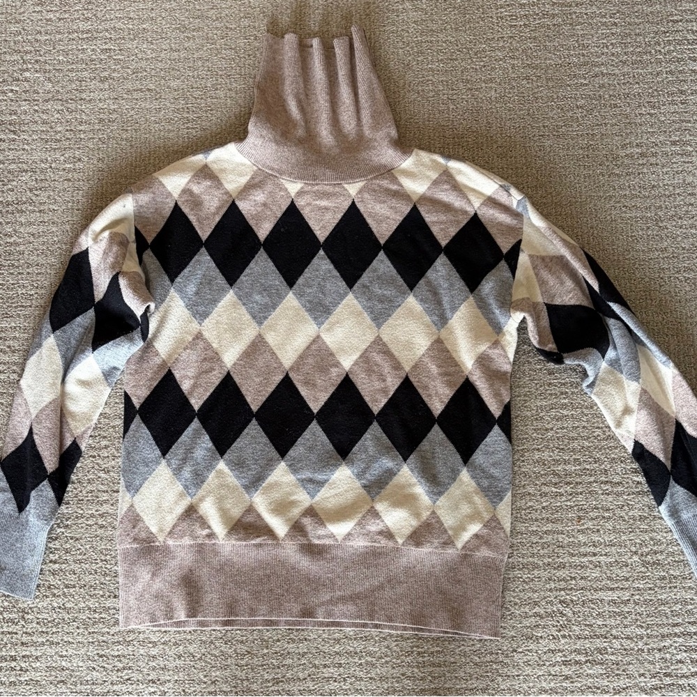 CHARLIE B Geometric Turtleneck Sweater in Neutral Tones